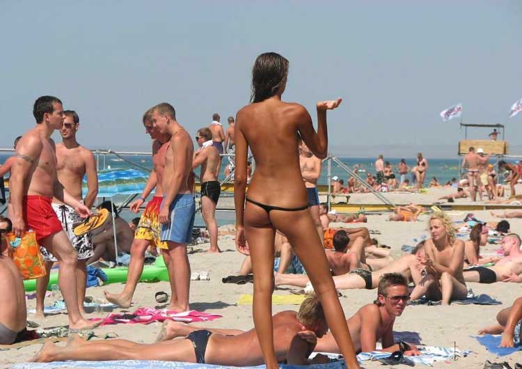 Nudist-Young 截图 1